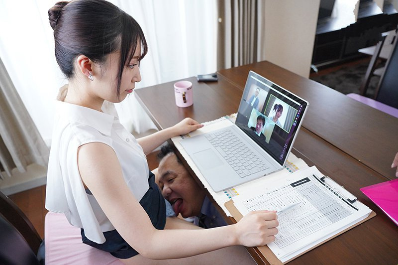 幸運員工被女CEO潮見麻衣求婚
